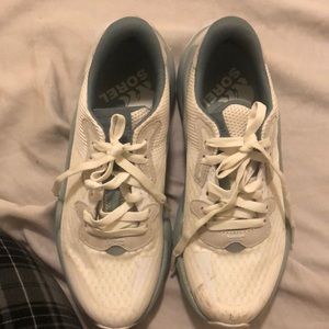 Sorel running shoes